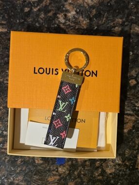 NO BOX 🖤 Black + Color 🩷💚💙🖤 Monogram Key Chain Strap